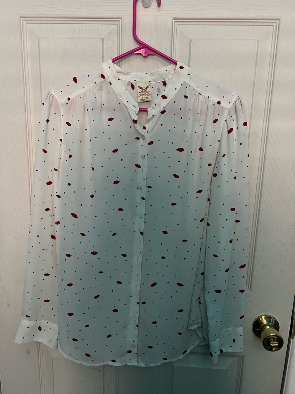 Women's White Button-Up Shirt with Red Lip Print - Lightweight Long Sleeve